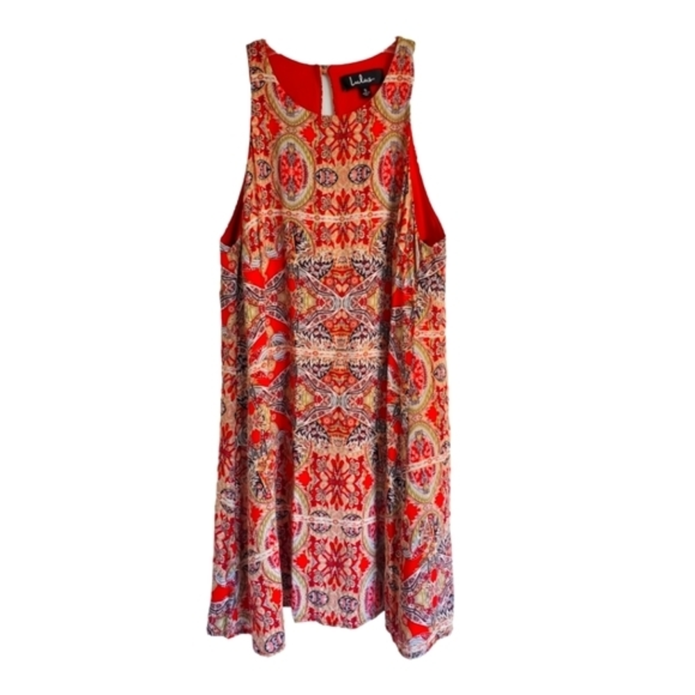 Lulu's red patterned dress‎ Keyhole back size small